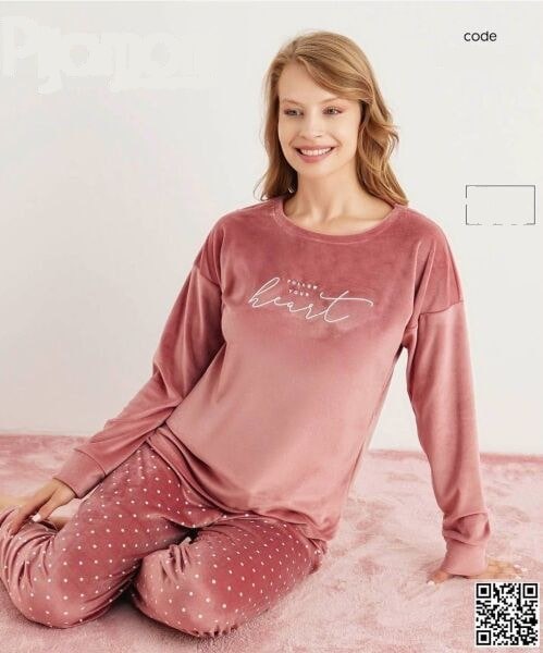 Pijamoni 4210-8 Yeni Fransız Kadife Pijama Takım