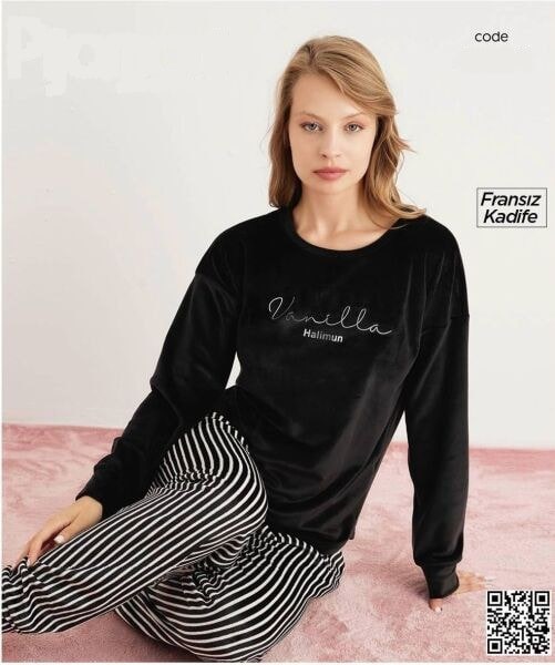 Pijamoni 4210-1 Yeni Fransız Kadife Pijama Takım